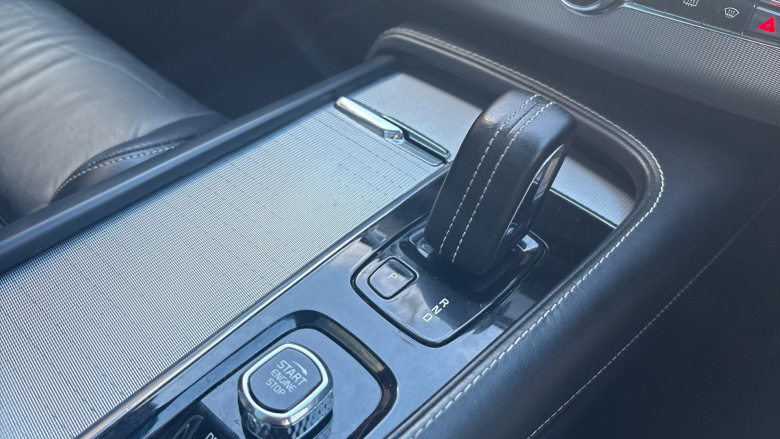 Volvo Xc90 2.0 B5D [235] R DESIGN Pro 5dr AWD Geartronic Diesel Estate